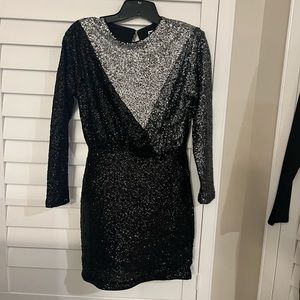 NWOT Express XS Sequin Strong Shoulder Mini Dress